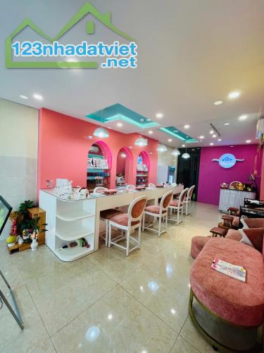 MÌNH CÓ VIỆC VỀ QUÊ NÊN CẦN SANG NHƯỢNG LẠI MẶT BẰNG KINH DOANH PHƯỜNG 13 - TÂN BÌNH - 1