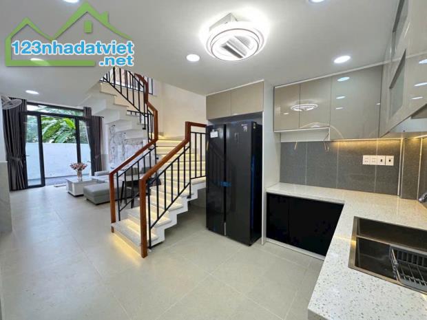Hẻm xe hơi 6 tầng trung tâm Gò Vấp - nhà mới xây chưa ở - full nội thất vào ở lun - 2