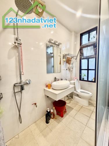 Lô Góc 2 Mặt Tiền - Ngõ Rộng Nông Tô - Mặt Tiền Quyền Lực - Dân Trí Cao
