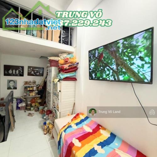 Bán nhà Đường Tôn Đản, Quận 4, 9.3m2, 1.25 tỷ - 1