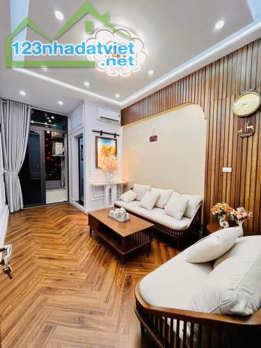 Cực phẩm phố Lò Đúc 38m2 3 tầng 4 ngủ 2 thoáng chỉ 6.88 tỷ hiếm có Hai Bà Trưng