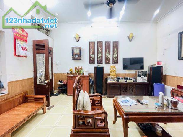 Bán nhà riêng Nguyễn Trãi Thanh Xuân 52m 4 tầng 2 mặt thoáng gần Royal City - 7,8 tỷ lh - 3