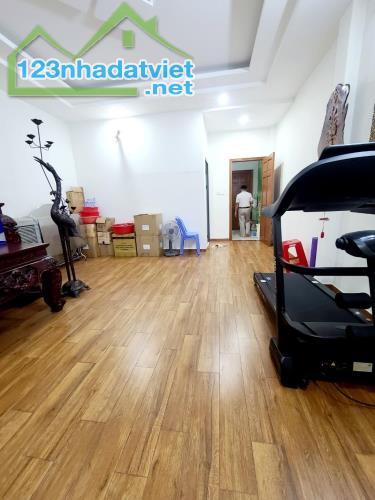 MẶT TIỀN 5 X 20M ,KẾ  LÊ VĂN QUỚI, 3 TẦNG, GIÁ 8.9 TỶ. - 3