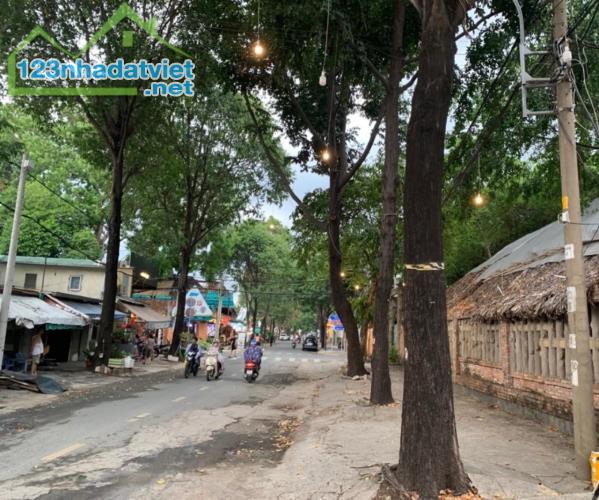 CẦN BÁN BIỆT THỰ LÀNG GIÁO SƯ ( LÀNG ĐẠI HỌC THỦ ĐỨC ) 1679M. BÁN 145 TỶ. TL. - 4