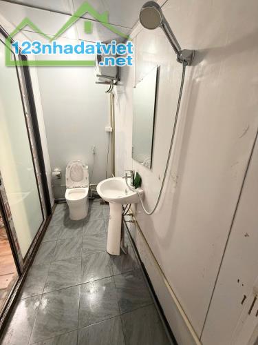 Chỉ 1.8 tỷ, 80m2, Bán nhà Tập thể bê tông Chèm, Bắc Từ Liêm - 2