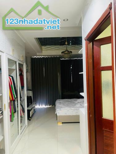 26,5 Tỷ-Sở Hữu Ngay Nhà 1 Trệt 3 Lầu-Mặt Tiền Trần Lựu,An Phú-An Khánh,Quận 2 - 1