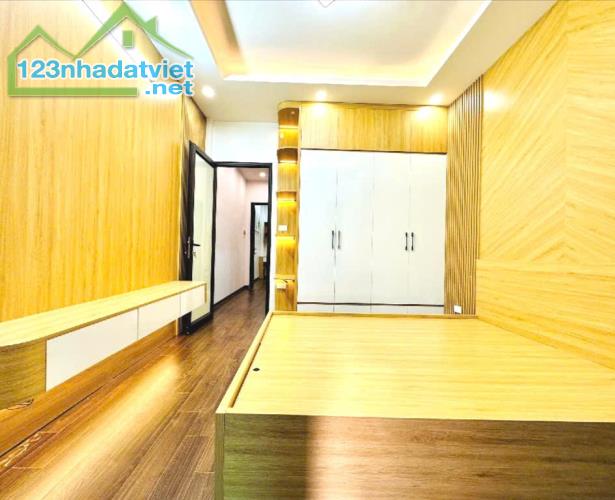 ĐẠI TỪ - 40m2 - 4TẦNG - MT 4M - CÁCH ÔTÔ 20M - 7TỶ HƠN(chi tiết ) - NGÕ RỘNG THOÁNG 2,5M - 5