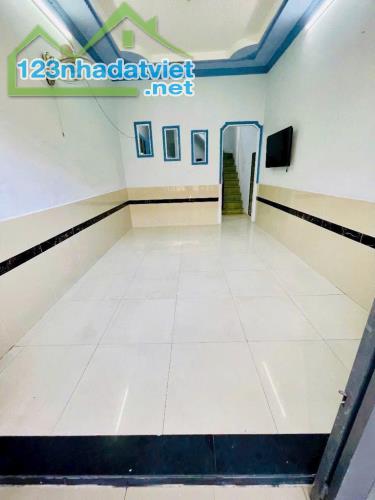 BÁN NHÀ BÙI QUANG LÀ 34M 2TẦNG 2PN GIÁ 3.8 TỶ P12 GÒ VẤP - 1
