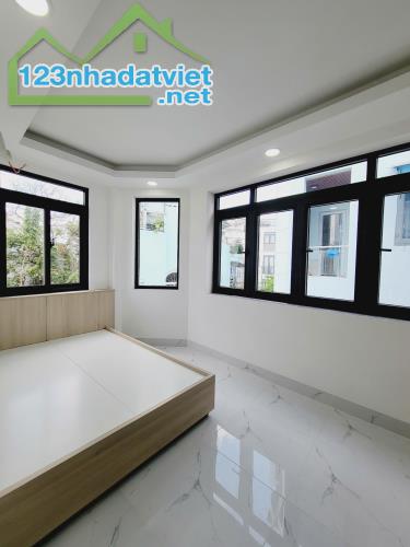 Nhà Nguyễn Văn Lượng 40m2 4PN - Ngay Lottemart - Hẻm Xe Hơi Ngủ Trong Nhà - 2