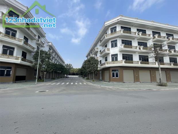 CĂN GÓC SHOPHOUSE  4 TẦNG. TRUNG TÂM KHU ĐÔ THỊ 1.700 CĂN. BAO SỔ. LH: 0966 343 969 - 4