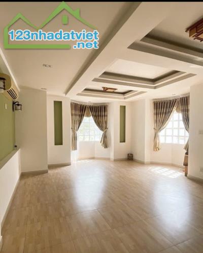 BIỆT THƯ SÂN VƯỜN. MT KINH DOANH KẾ LÊ VĂN QUỚI.NGANG 10M  GIÁ TỐT 22.9 T.TL