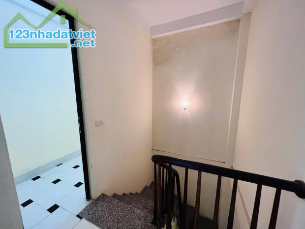 CÓ 102 PHỐ MỸ ĐÌNH QUẬN NAM TỪ LIÊM  35MX6T - 30M RA PHỐ  OTO TRÁNH, FULL NT GIÁ 6.9 tỷ