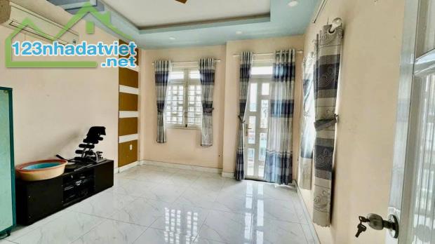 Nhà Hẻm Ôtô Đường Điện Biên Phủ Phường 11 Quận 10