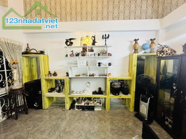 Cần Bán Gấp MTKD Phan Văn Trị  P5 , 7m x 8,9m , 4 Lầu ,Giá 13,7 tỷ Thương Lượng Mạnh. - 3