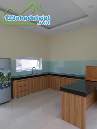 CHO THUÊ NHÀ NGUYÊN CĂN ROSITA KHANG ĐIỀN, 3 TẦNG, SỬ DỤNG 200M2, 4 PHÒNG NGỦ, 13TR/THÁNG - 2
