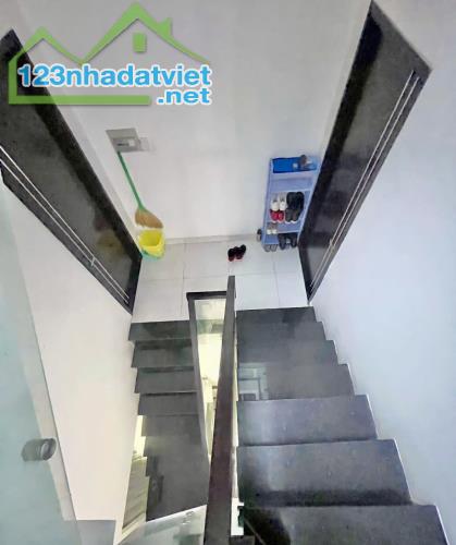 Bán nhà quận 10 đường Cao Thắng, 4 tầng, 53m2, hẻm xe hơi, 12.9 tỷ - 2