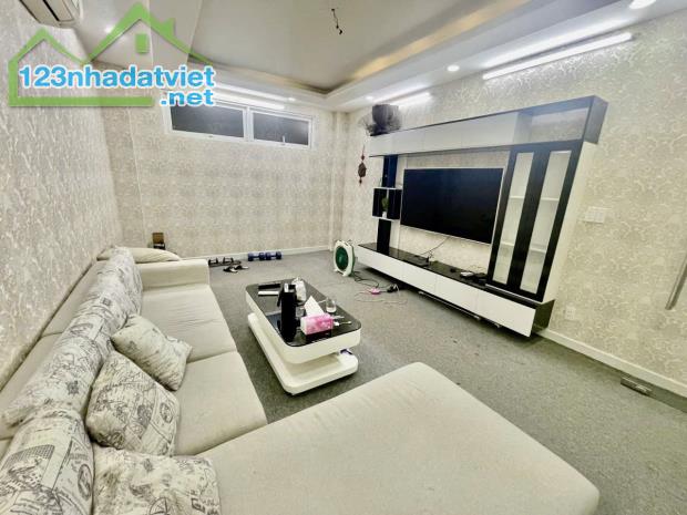 Bán nhà quận 10 đường Cao Thắng, 4 tầng, 53m2, hẻm xe hơi, 12.9 tỷ - 3