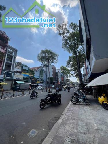 ***BÁN GẤP GẤP-Nhà Góc Mặt Tiền Lê Hồng Phong P2 - Q10 – Xíu 9Tỷ - 3