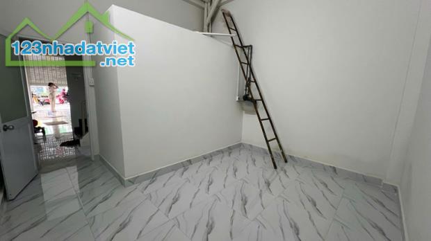 MẶT BẰNG ĐẸP- GIÁ TỐT - Cho Thuê Gấp Mặt Bằng Kinh Doanh Phường 12, Quận 10, tp Hồ Chí - 4