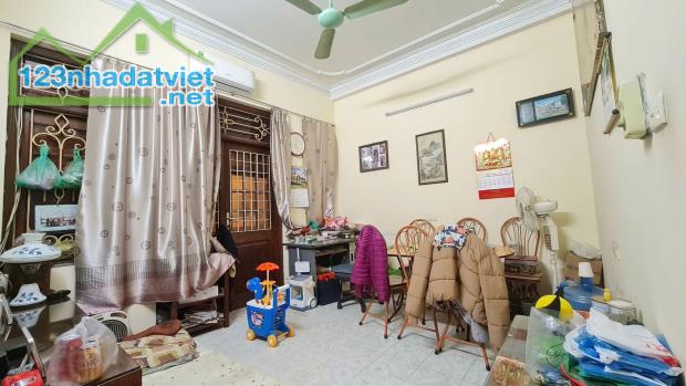 Sắp hết! Đặng Trần Côn, Mặt phố cổ, Vị trí vua, KD đỉnh. 45m2x5t, MT 3m. Giá 18 tỷ!