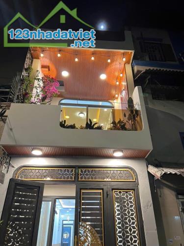 BÁN NHÀ GÒ DẦU – TÂN PHÚ – HẺM XE HƠI – 63m2 – SỔ VUÔNG A4 – GIÁ NHỈNH 5 TỶ - 3
