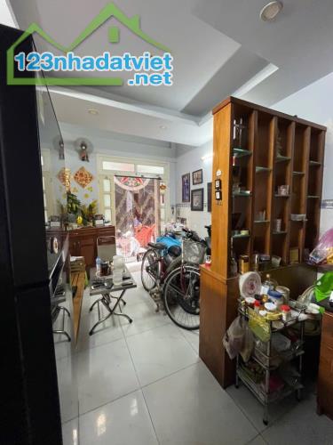 TT QUẬN 3 - 5 TẦNG - HXH - CHỦ GẤP BÁN - 3