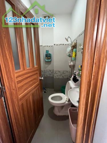 TT QUẬN 3 - 5 TẦNG - HXH - CHỦ GẤP BÁN - 1