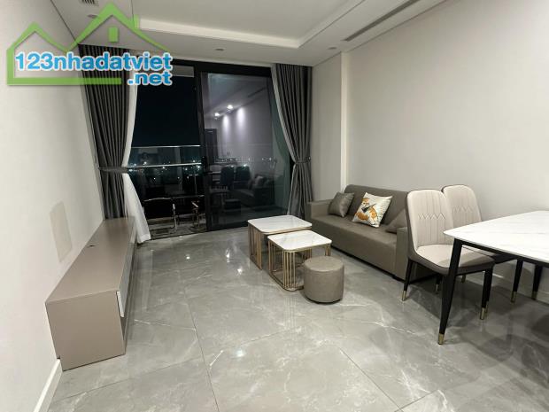 Cho thuê CHCC Sunshine Green Iconic Phúc Đồng 74m2 2pn full đồ cao cấp giá 13tr.