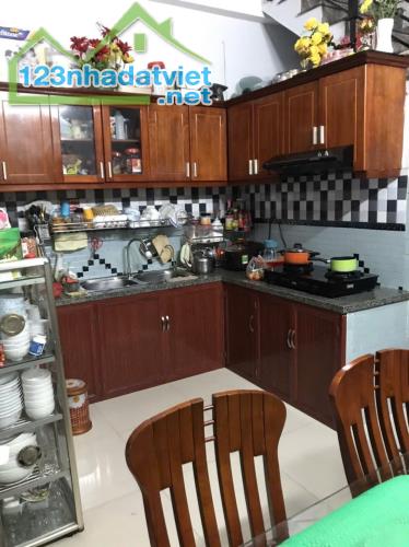 CHỈ 6.5 TỶ, Nhà Đẹp 103M², 3 Tầng/3 Phòng Ngủ, HẺM Ô TÔ✨ QUANG TRUNG Gò Vấp - 3