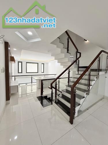 🔥🔥 Nhà 5 Tầng đường THẠNH XUÂN 24 phường THẠNH XUÂN Q12 DT 51m2 (4.5mx11m)💵 5.75tỷ  ✅ K - 3