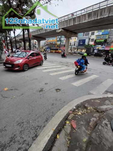🏠VĂN TIẾN DŨNG - VÕ QUÝ HUÂN - ĐƯỜNG THÊNH THANGTẤP LẬP XE CHẠY  - CCMN 6T THANG MÁY, 45M - 2