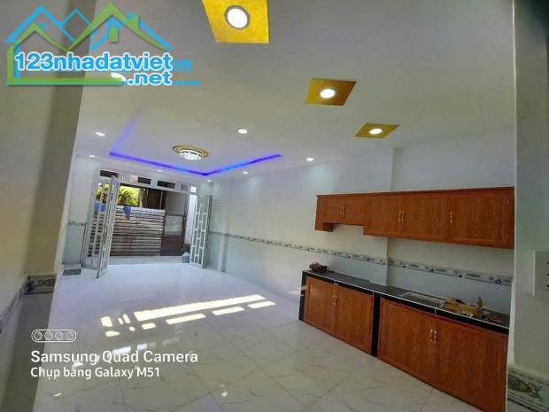 nhà bán ấp 3 xuân thới thượng hóc môn nhà mới diện tích 4x18 giá 1.6 tỷ - 2
