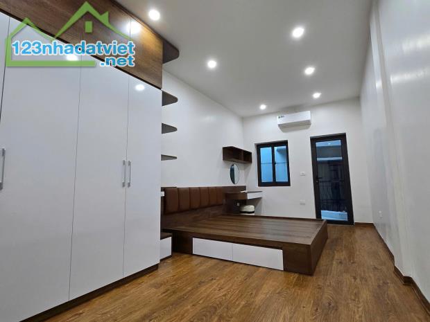 SIÊU PHẦM HOÀNG HOA THÁM - 34M - 5 TẦNG - FULL NỘI THẤT XỊN - 2