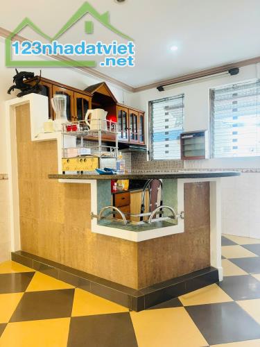NHÀ 2 TẦNG HẺM Ô TÔ HƯƠNG LỘ NGỌC HIỆP 60M2, 2PN, GIÁ CHỈ 3,2 TỶ - 5