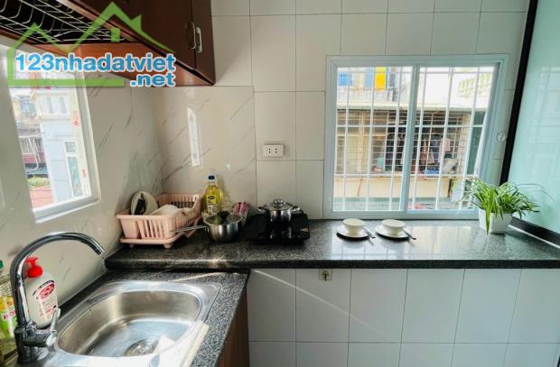BÁN NHÀ TẬP THỂ THỌ LÃO Tầng 3- NHÀ ĐẸP Ở LUÔN - 2PN ĐỦ CÔNG NĂNG - CĂN HỘ THOÁNG SÁNG - - 4