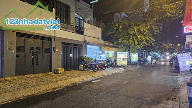 Mặt tiền 55 Đường số 4 P. 7 Gò Vấp, DT 4x19m, XD hầm lửng 3 lầu ST. Giá 10 tỷ