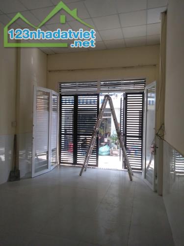 🏡 CHO THUÊ NHÀ MỚI - ĐƯỜNG PHAN VĂN HỚN - TIỆN Ở & MAY MẶC 👕 - 2