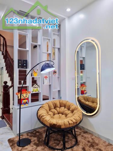 Cực Phẩm Phú Mỹ - Nhà Dân Xây - 6 Tầng - Sân Rộng Siêu Thoáng - 40m2 Giá Nhỉnh 8 tỷ - 2