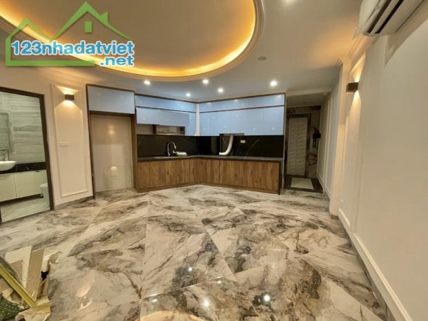 Mới kính coong. Bán nhà Kim Giang, Hoàng Mai. 60m2 x 5 Tầng. MT 4m. Ô TÔ. KD. 11 Tỷ. - 3