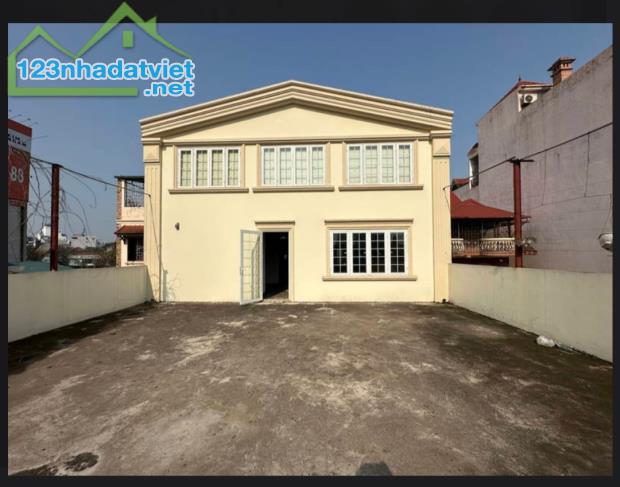 Chính chủ cần bán nhà mặt phố Âu Cơ diện tích 370m, 4tầng thang máy. - 4