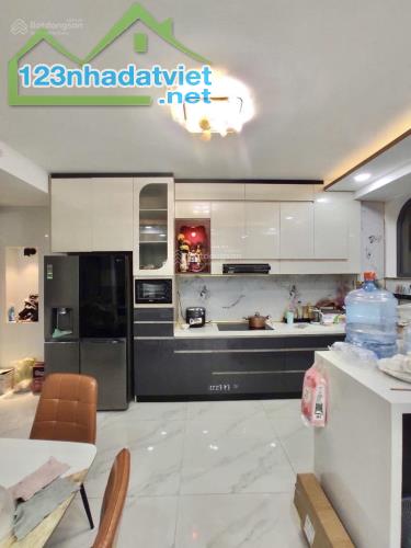 Nhà 4 tầng, Bình Trưng Tây, 112m2, ngay Nguyễn Duy Trinh, ngang hiếm 7m, 8.5 tỷ - 1