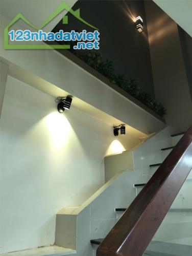 shc Hot hot hot Thạnh Lộc 22- Nhà SỔ HỒNG - HOÀN CÔNG đầy đủ - 1 sẹc thoáng rộng 1,190 tỷ - 3