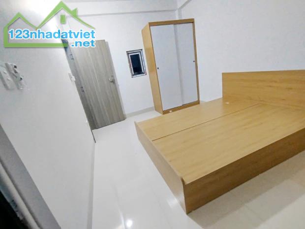 🏡  BÁN TÒA CCMN NGÕ 8 LÊ QUANG ĐẠO – 76M²  – 26P- THU 120TR/TH – GIÁ 19 TỶ - 4