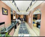 Mặt tiền VIP Nguyễn Đình Chiểu, P.1, Q.3, 80m2, năm tầng thang máy, giảm 5 tỷ còn 27 tỷ.