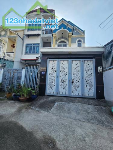 Bán Nhà Cực Xinh Xuân Thới Sơn 18, 105m2, 2 tầng, giá cực rẻ, Đường 6m thông tứ tung, - 5