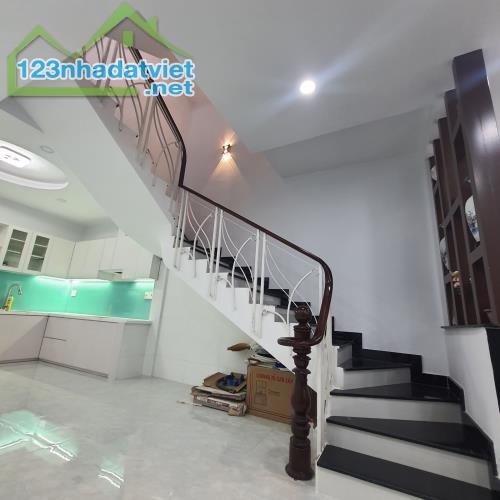 + 👉 SỐC SIÊU PHẨM GẤP GẤP BÁN NHÀ Đ KINH DƯƠNG VƯƠNG BTĐB BÌNH TÂN 4*17,5M 3L CHỈ 7xT - 1