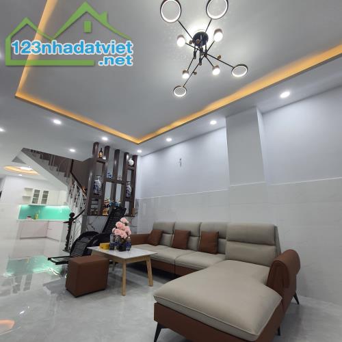 + 👉 SỐC SIÊU PHẨM GẤP GẤP BÁN NHÀ Đ KINH DƯƠNG VƯƠNG BTĐB BÌNH TÂN 4*17,5M 3L CHỈ 7xT - 5
