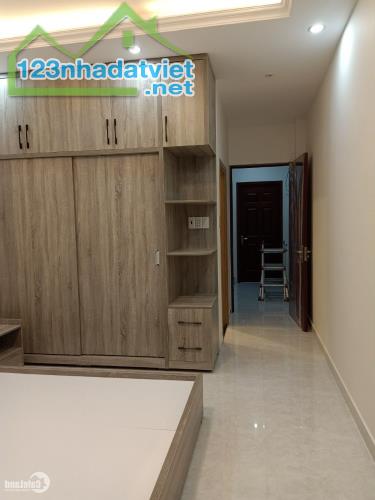 Nhà phố Trương Định bagac đỗ, thoáng, lịch sự 50m2 x 4,5 tầng 16,8 tỷ