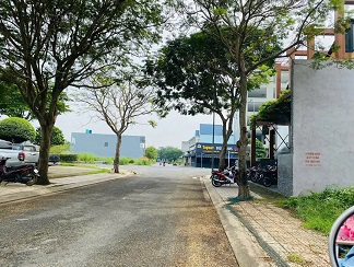 Chính chủ Bán 1 nền 150m2 thổ cư Đường số 9 - KDC Hưng Gia - TT.Bến Lức – Long An.