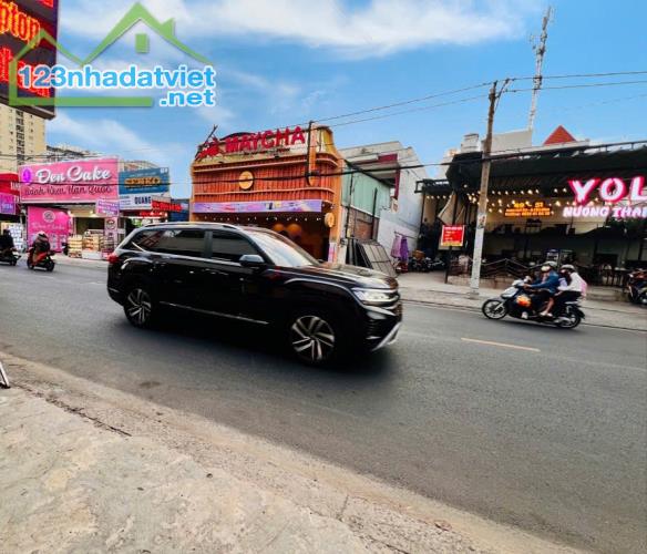 Nhà 2 Mặt Tiền Phan Huy Ích - Trường Chinh F15 Tân Bình Hơn 8,6Tỷ - 1